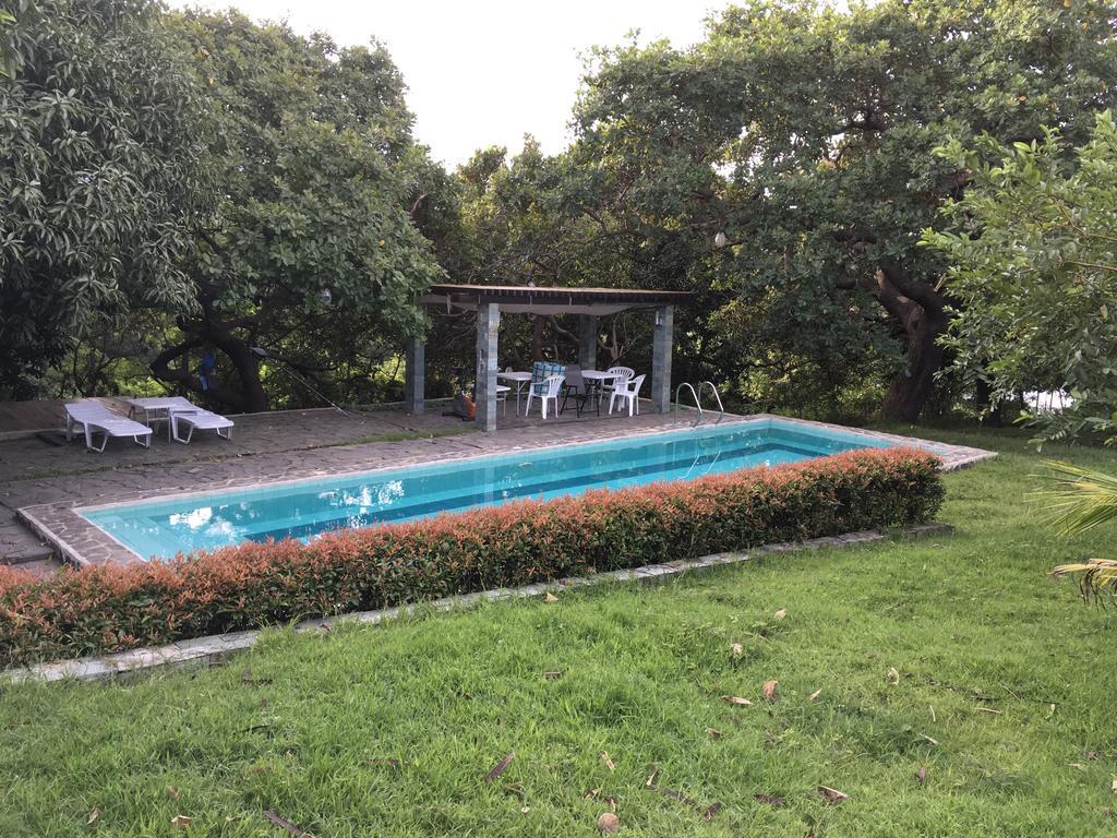 Native House With Beautiful Pool Villa Bagac ภายนอก รูปภาพ