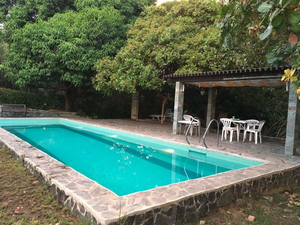 Native House With Beautiful Pool Villa Bagac ภายนอก รูปภาพ